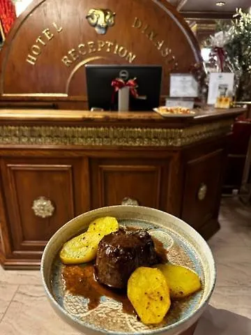 Dinasty Hotel Tirana