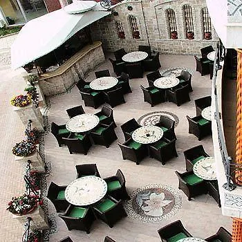 Dinasty Hotel Tirana Albanien